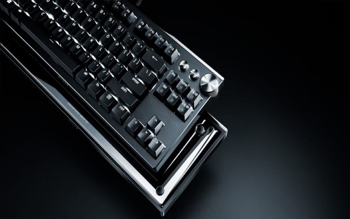 Razer launches limited Huntsman Signature Edition with CNC aluminium build