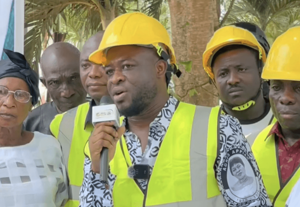 Dr Maxwell Boakye to build 50-bed children’s ward at Samartex Hospital in honour of late mother